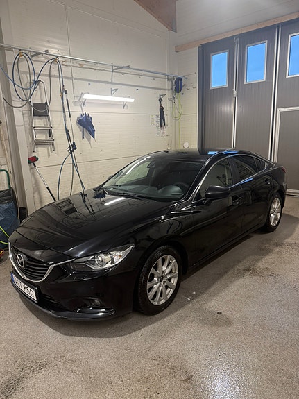 Mazda 6 3 of 5