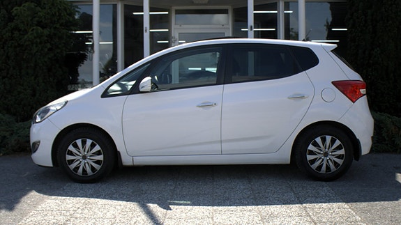 Hyundai ix20 3 of 15