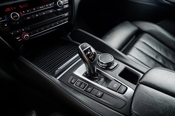 BMW X6 M 16 of 26