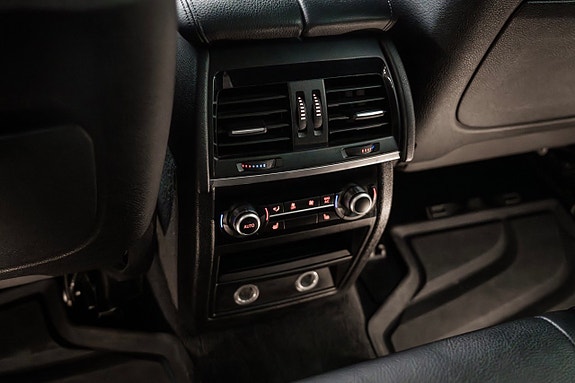 BMW X6 M 26 of 26
