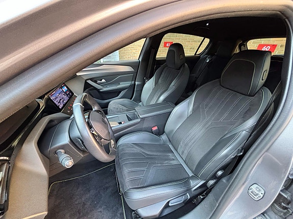 Peugeot 308 5 of 5