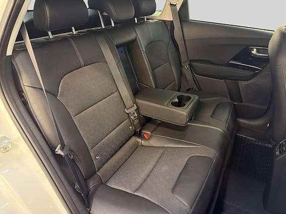 Kia Niro 14 of 25
