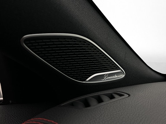 Mercedes-Benz CLA220 13 of 30
