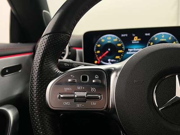Mercedes-Benz CLA220 15 of 30