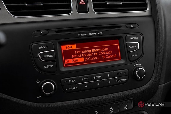 Kia Ceed 18 of 22