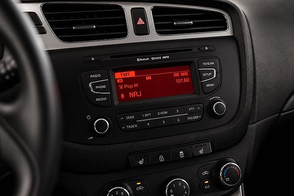 Kia Ceed 19 of 22