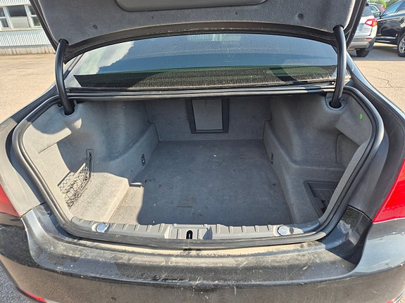 BMW 750Ld 5 of 5