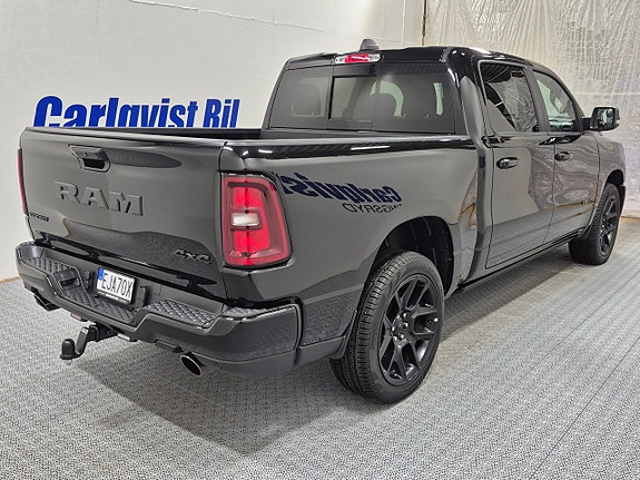 Dodge RAM 1500 4 of 16