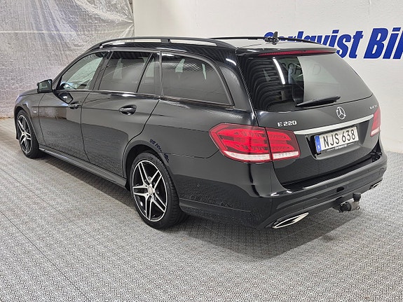 Mercedes-Benz E220 3 of 10