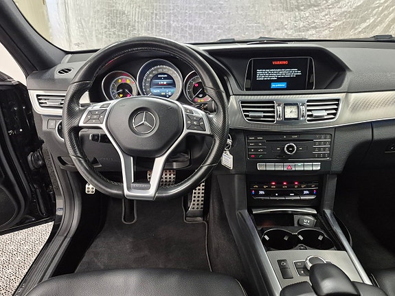 Mercedes-Benz E220 6 of 10