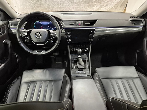 Skoda Superb 6 of 12