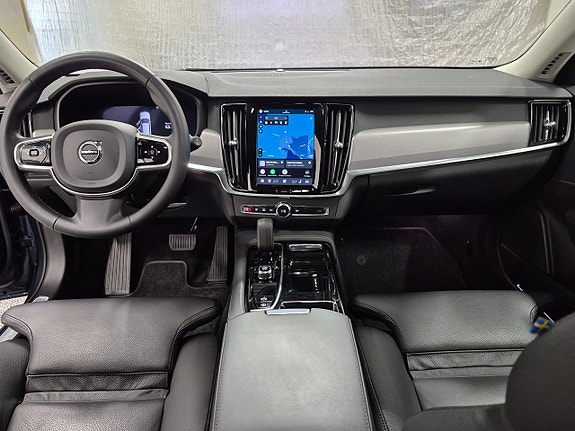 Volvo V90 6 of 11