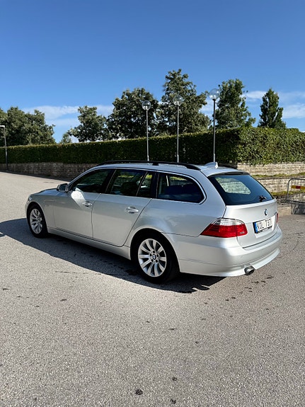 BMW 520d 3 of 8