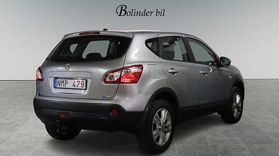 Nissan Qashqai 4 of 5