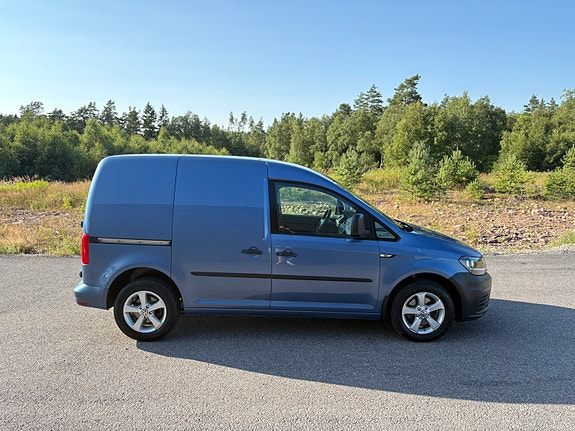 Volkswagen Caddy 2 of 5