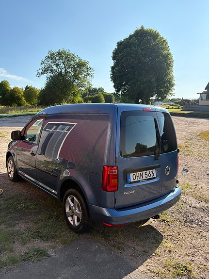 Volkswagen Caddy 3 of 5