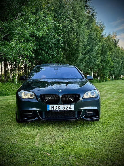 BMW M550d 4 of 6