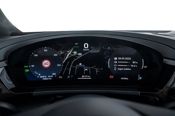 Porsche Macan Turbo 12 of 19