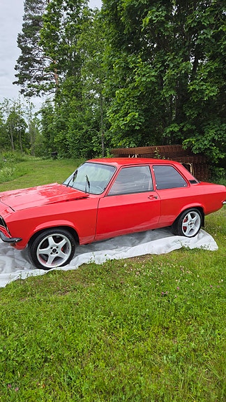 Opel Ascona 3 of 5