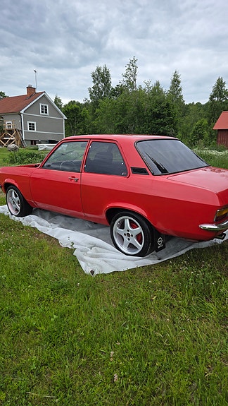Opel Ascona 4 of 5