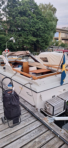 Coronet 24 Midi 3 of 10