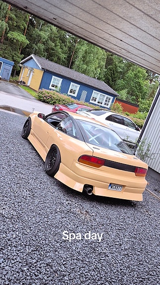 Nissan 200 SX 3 of 5