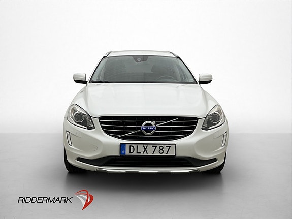 Volvo XC60 2 of 23