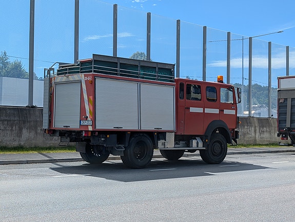Iveco Magirus 90-16 AW 2 of 5