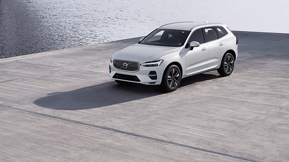 Volvo XC60 13 of 30