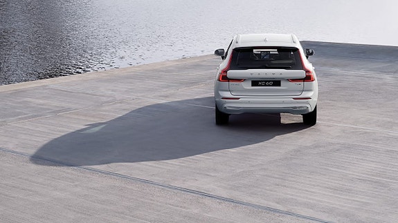 Volvo XC60 11 of 30