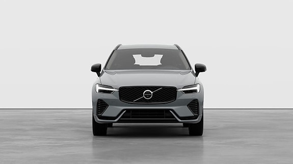 Volvo XC60 2 of 5