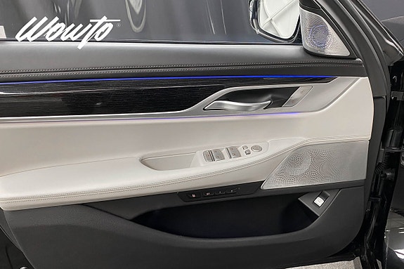 BMW 740d 9 of 26