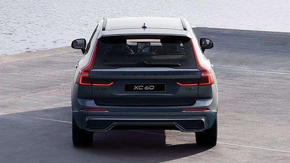 Volvo XC60 11 of 30