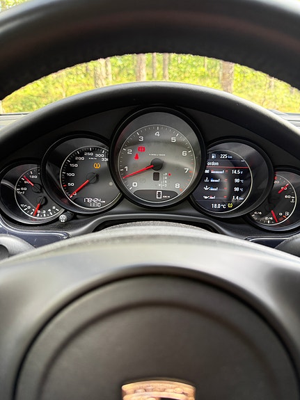 Porsche Panamera 4S 9 of 9