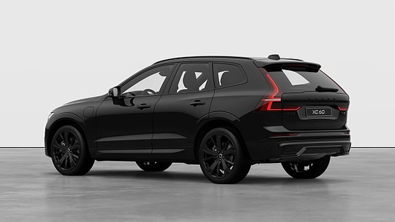 Volvo XC60 7 of 30
