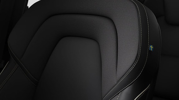 Volvo XC60 24 of 30