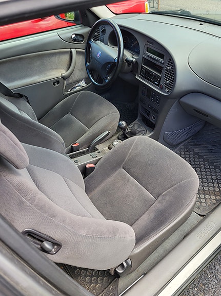 Saab 9-3 6 of 6