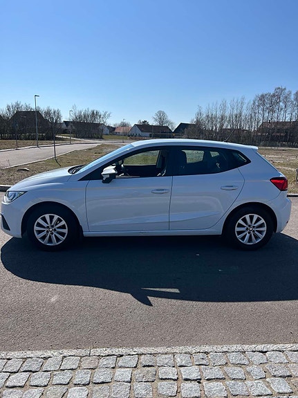 Seat Ibiza 3 of 5