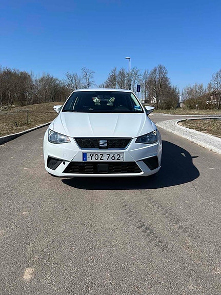 Seat Ibiza 2 of 5