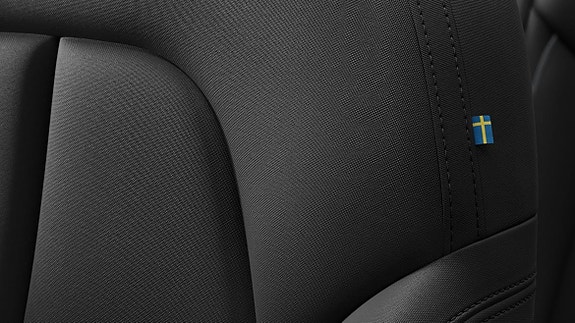 Volvo EX40 22 of 26