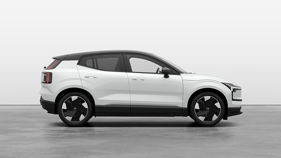 Volvo EX30 6 of 26