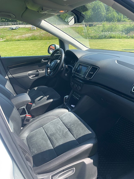 Volkswagen Sharan 4 of 5