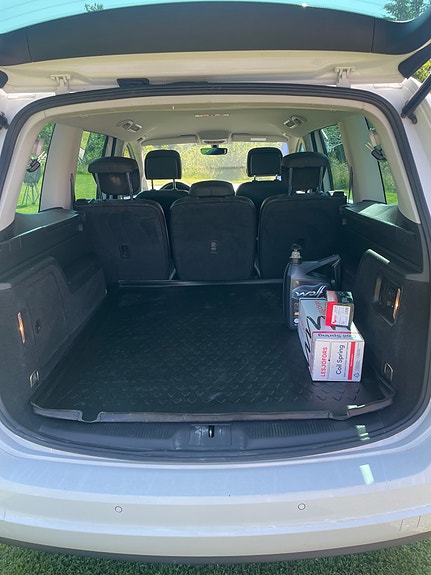 Volkswagen Sharan 2 of 5