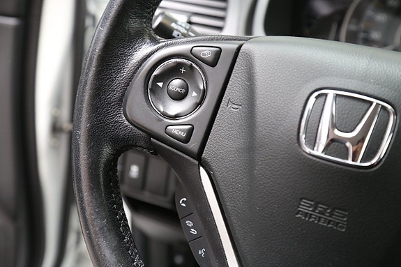 Honda CR-V 15 of 29
