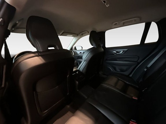 Volvo V60 12 of 20