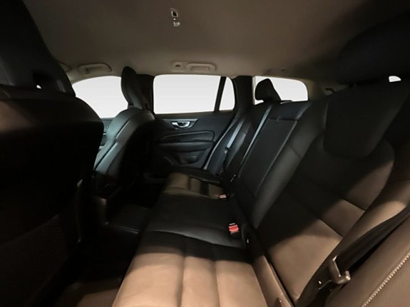 Volvo V60 11 of 20
