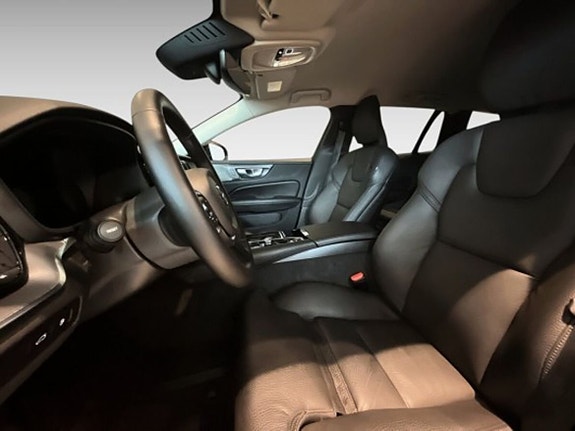 Volvo V60 9 of 20