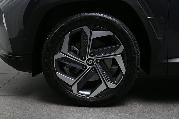 Hyundai Tucson 7 of 30