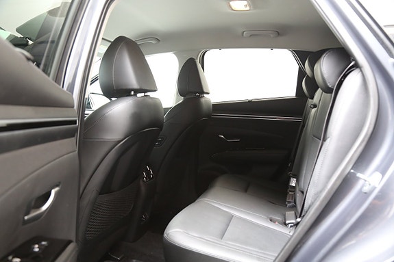 Hyundai Tucson 27 of 30