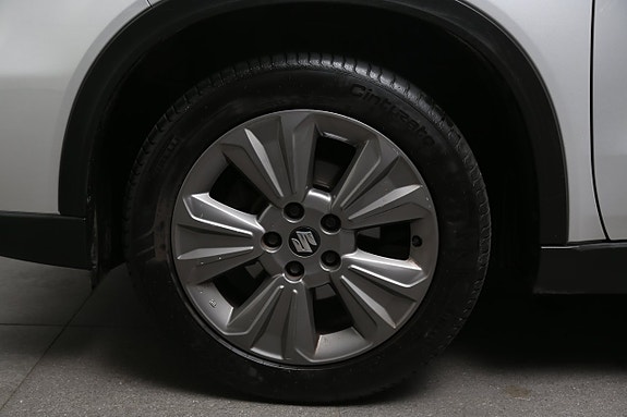 Suzuki Vitara 7 of 26